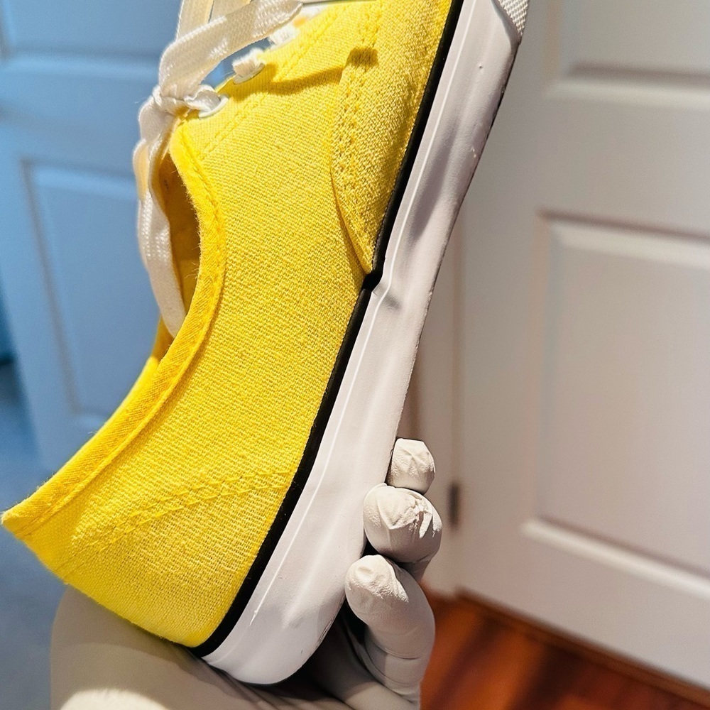 US Sports Women Sneakers. - Picture 9 of 15